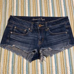 American Eagle jean shorts size 4
